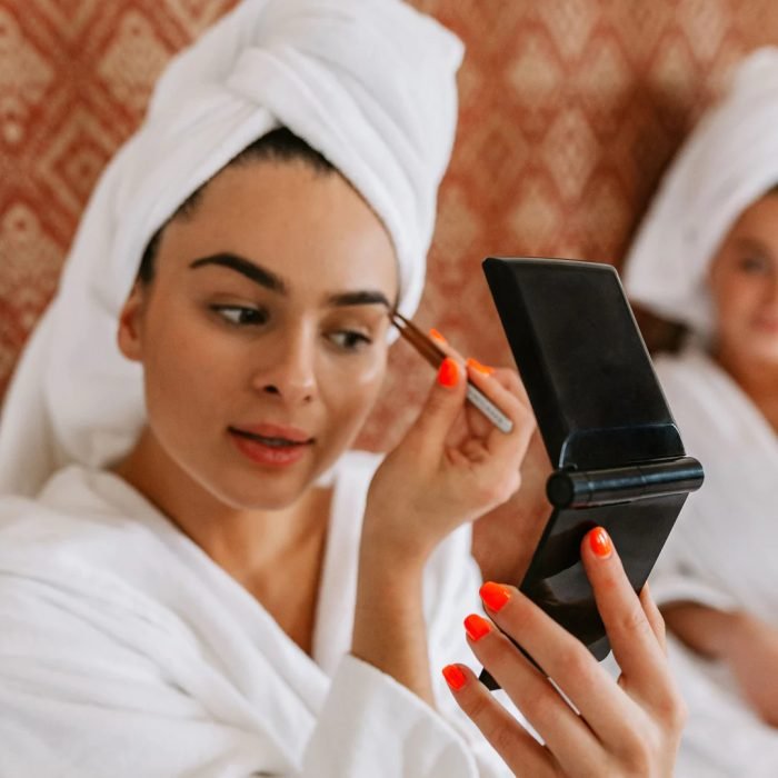 Travel Folding Compact Mirror with lights Portable Handheld Mini Pocket Makeup Mirror