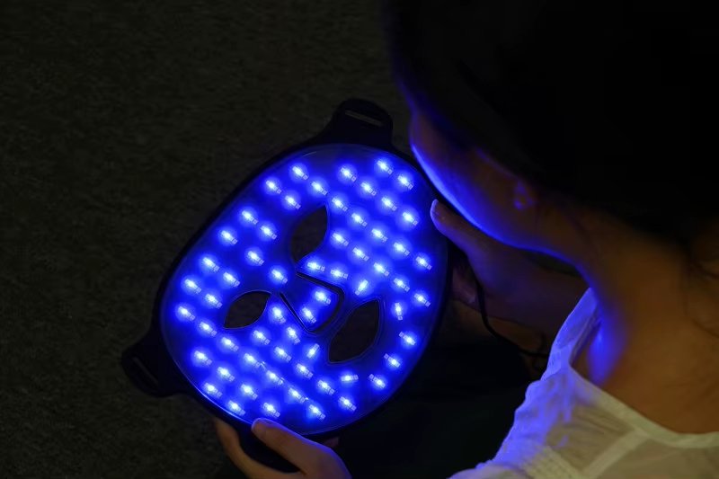 4 Colors Women Beauty Silicone LED Face 630nm 850nm Red Light Therapy Mask Anti-Aging LED Facial Mask