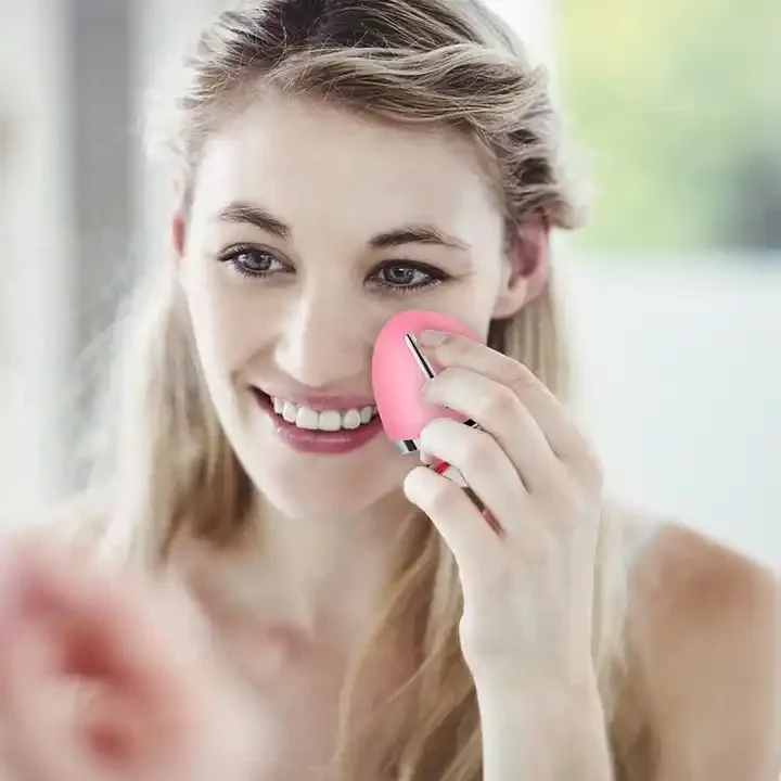 IPX7 Waterproof Anti-Aging Facial Cleansing Brush Silicone Brush Face Massager